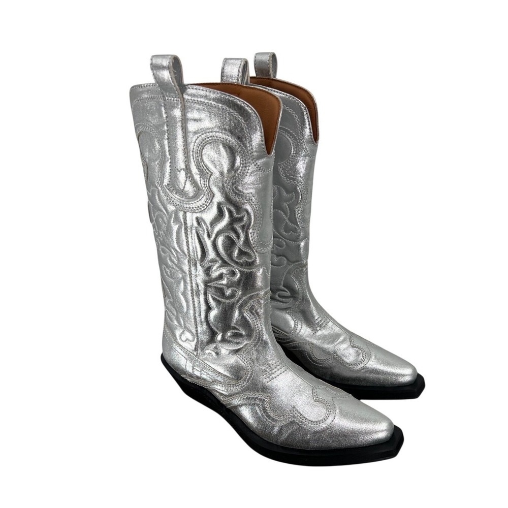 Ganni Silver Metallic Embroidered Western Boots NWT Sz 38/8‎